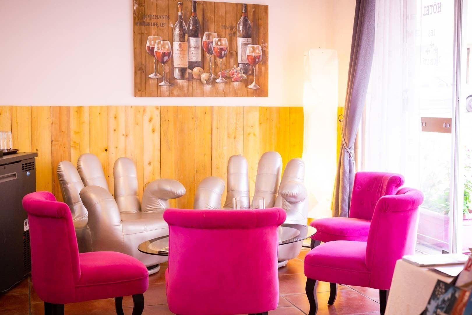 Bar/Salón Hôtel Les Trois Lys