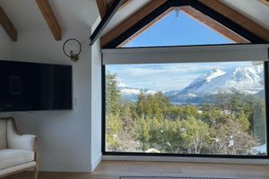 Alquiler Vacacional - Amazing house in Arelauquen with lake & mountain views full of light