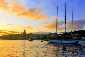Actividad - Crucero por tres islas a bordo del Faith