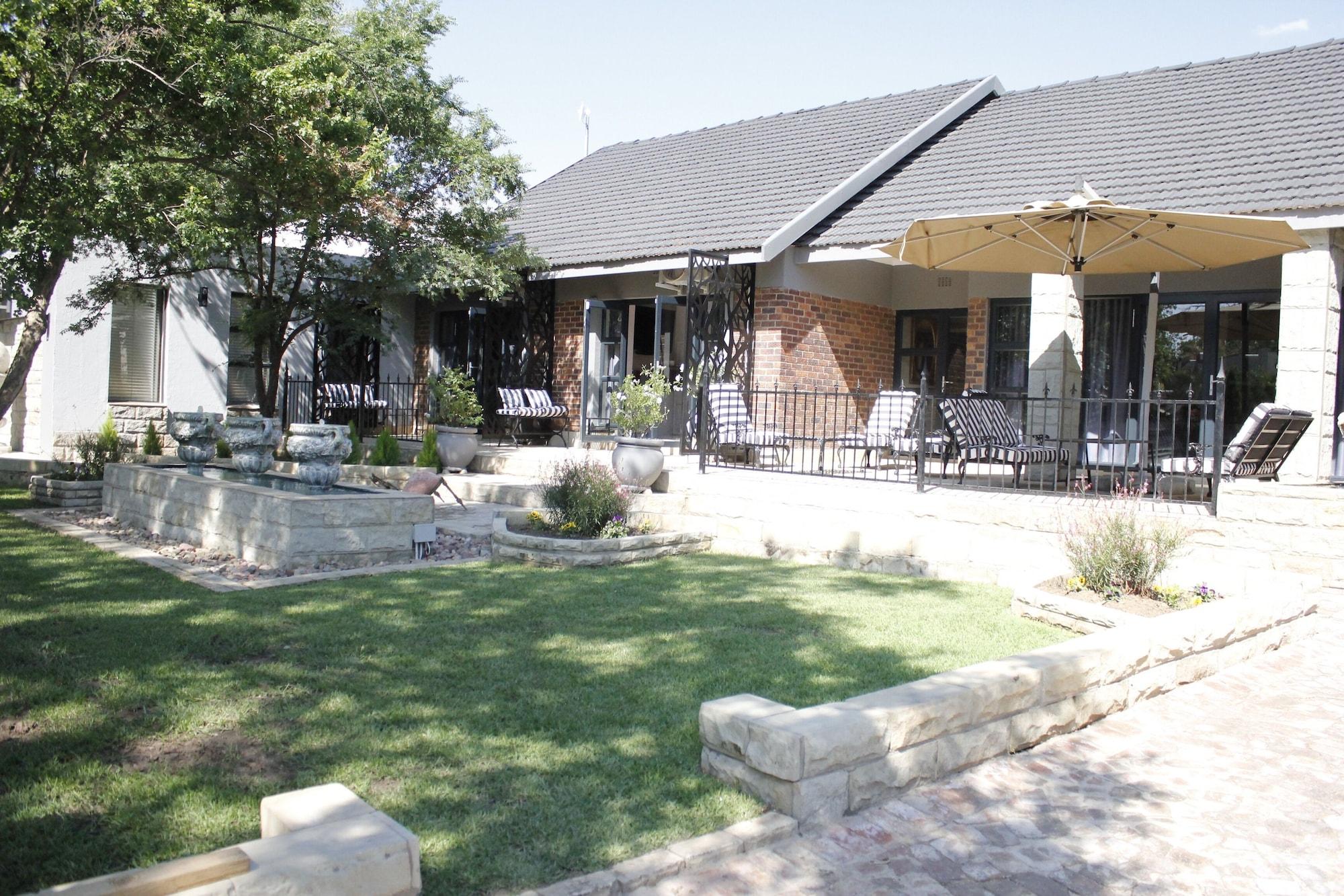 Vista Exterior Le Grant Guesthouse and Conference facility