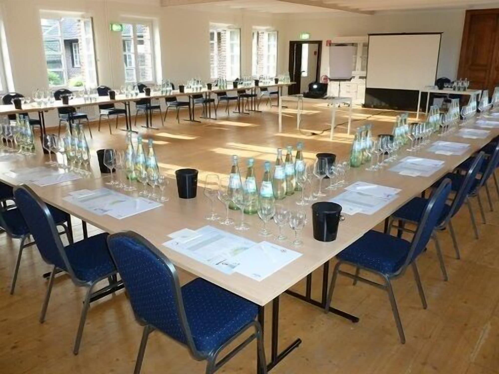 Sala de Reuniones Das Dycker Weinhaus