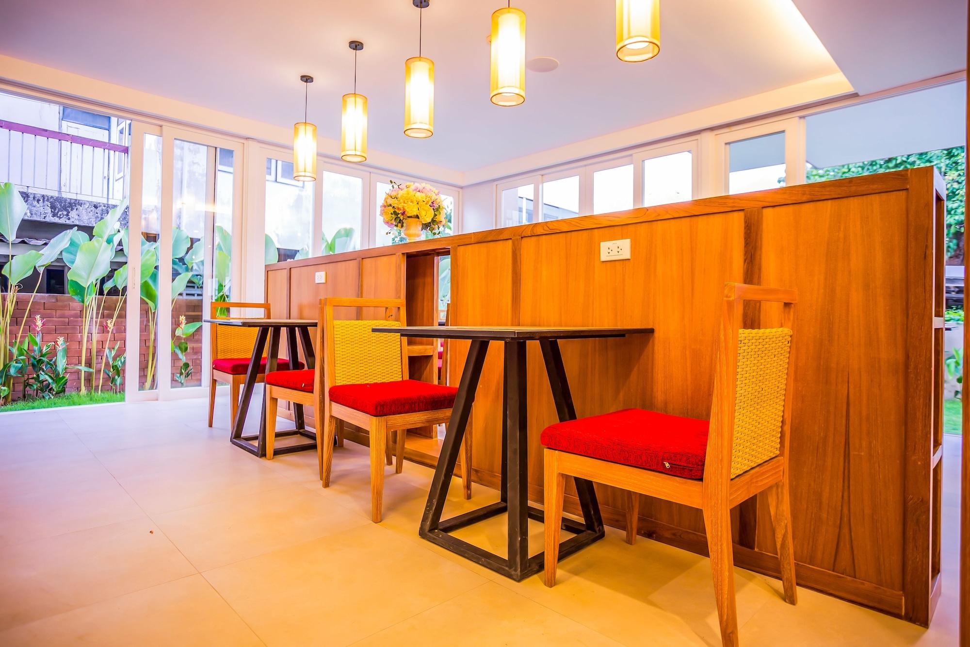 Restaurant The Signature Hotel Thapae