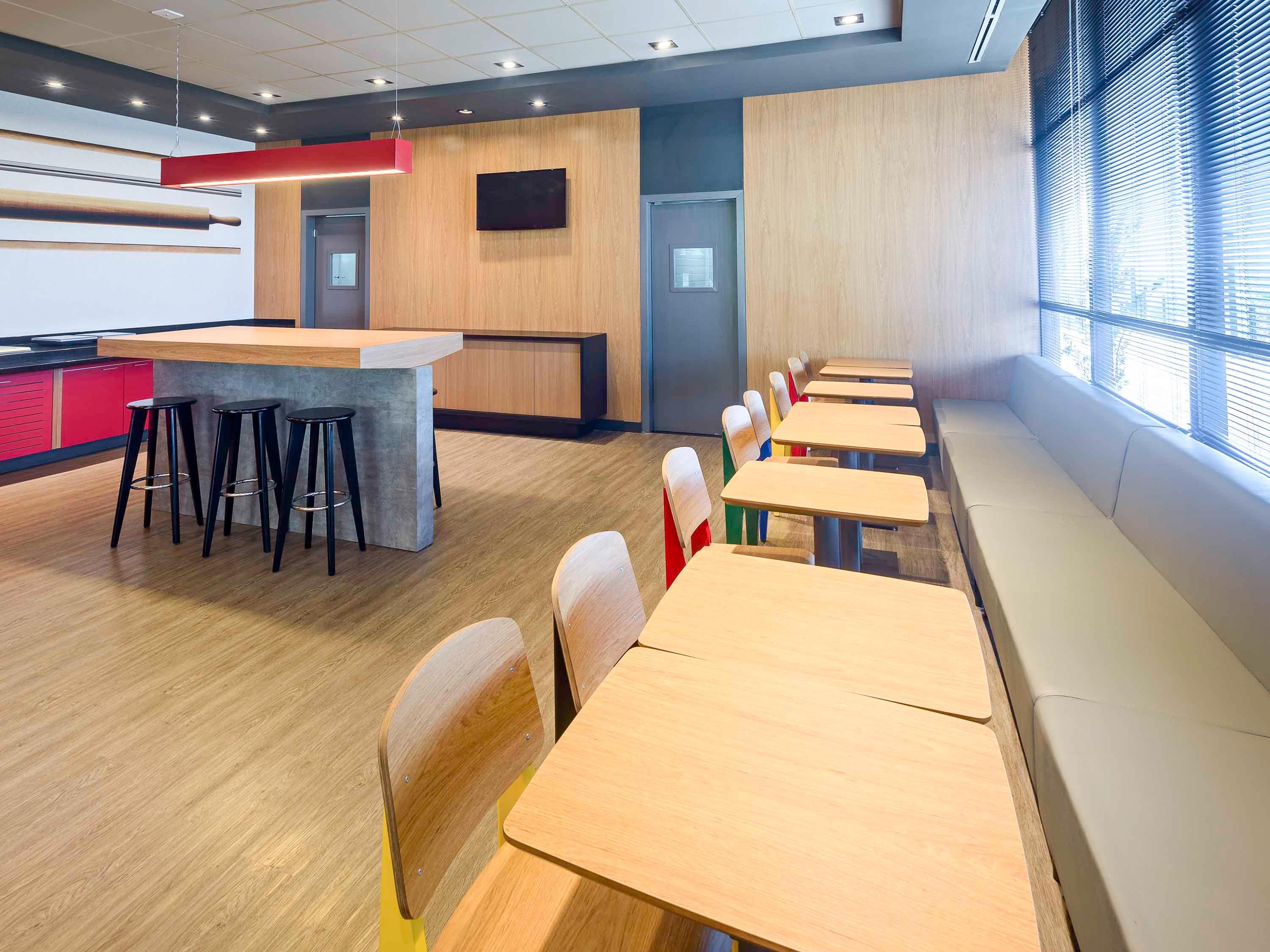 Restaurant ibis Guaiba