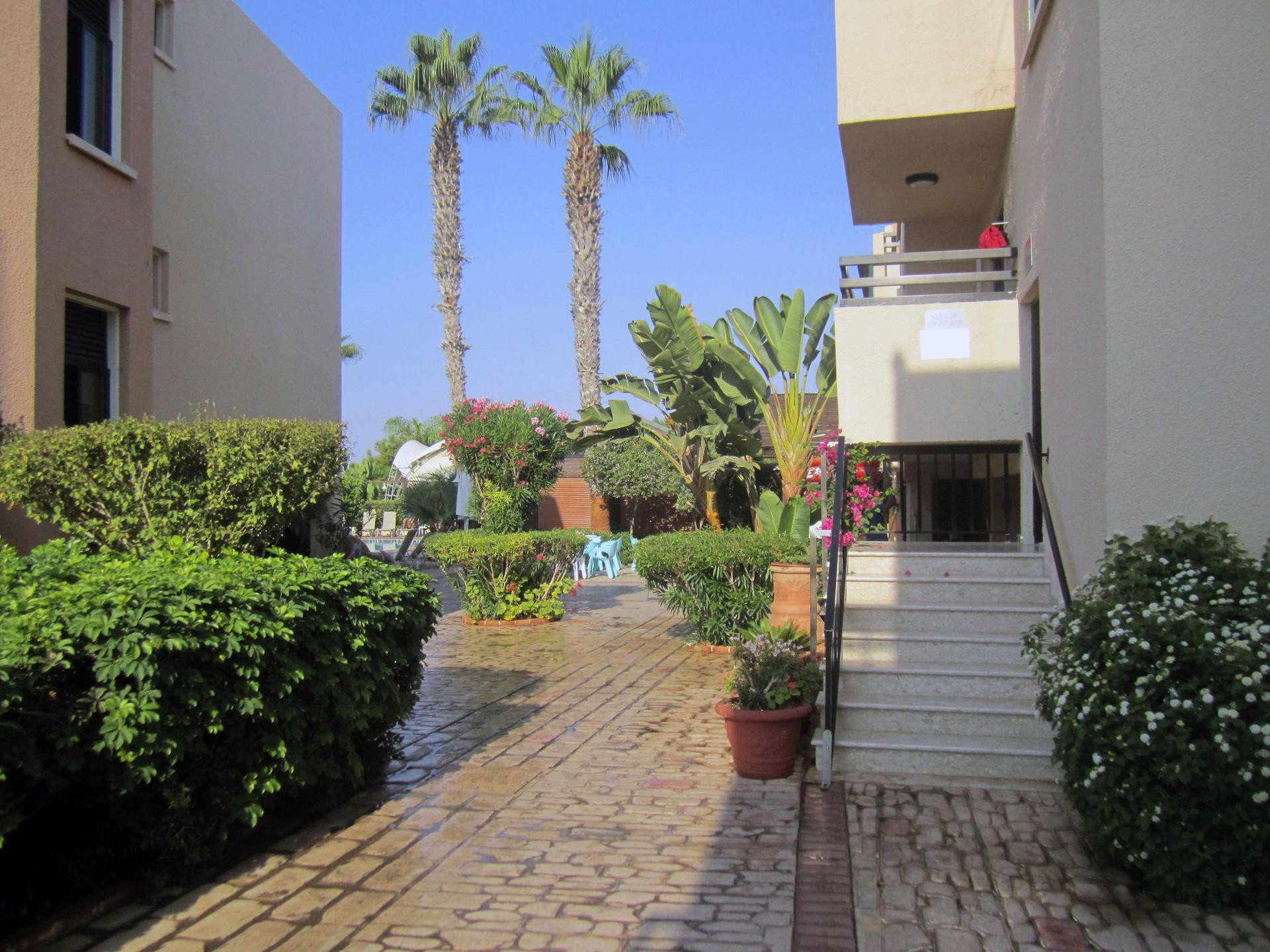 Vista Exterior Senator Hotel Apartments - Adults Only
