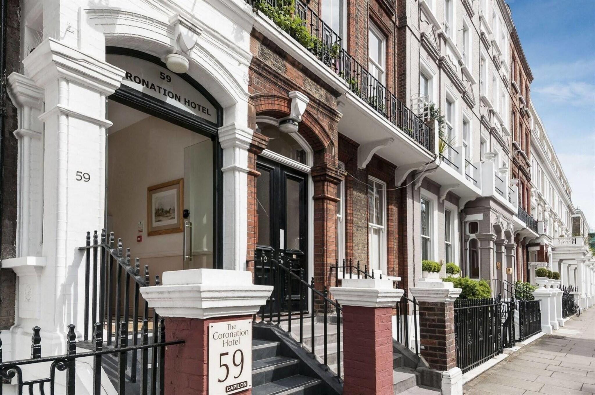 Vista Exterior Coronation Hotel