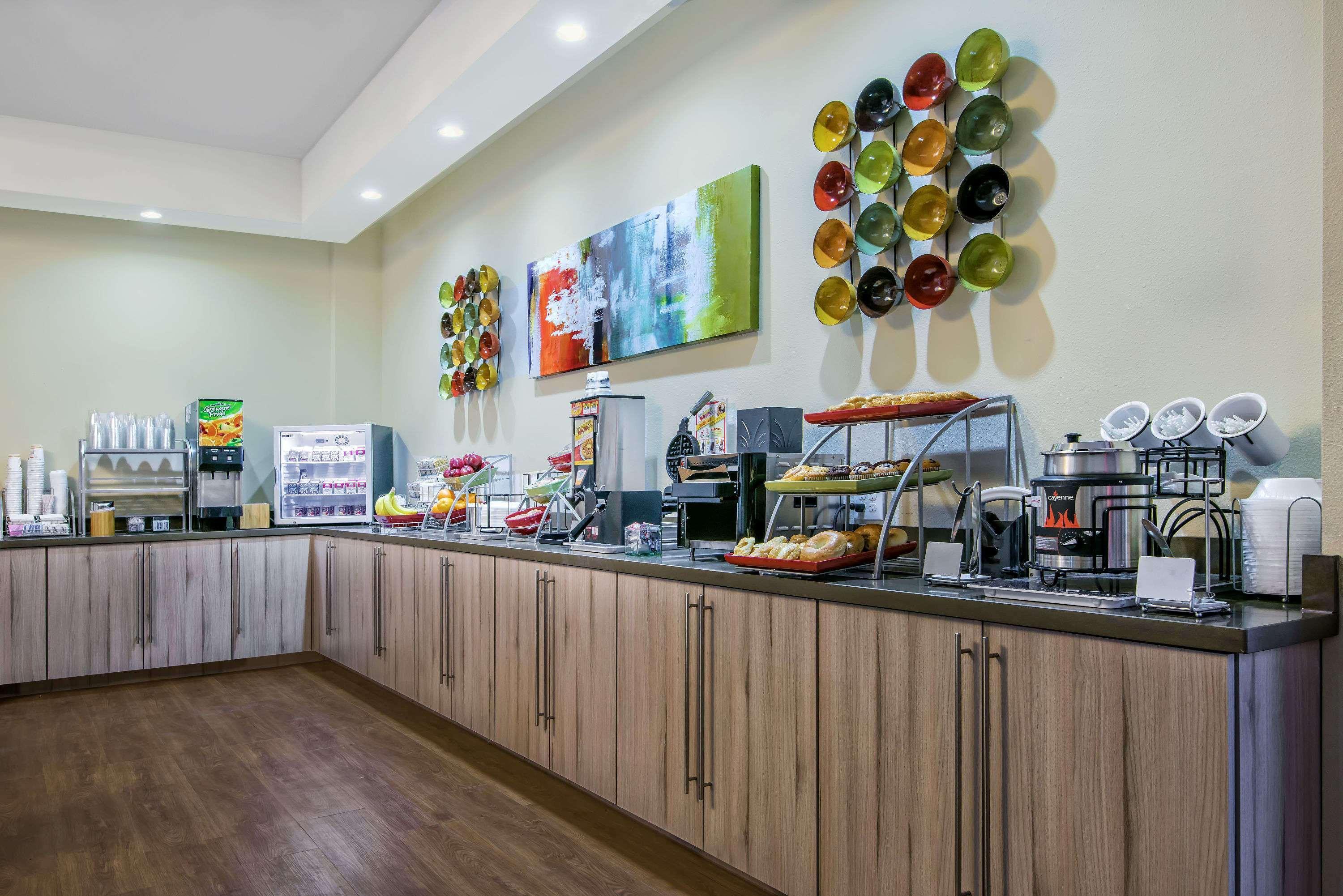 Restaurant Hawthorn Extended Stay by Wyndham McAllen