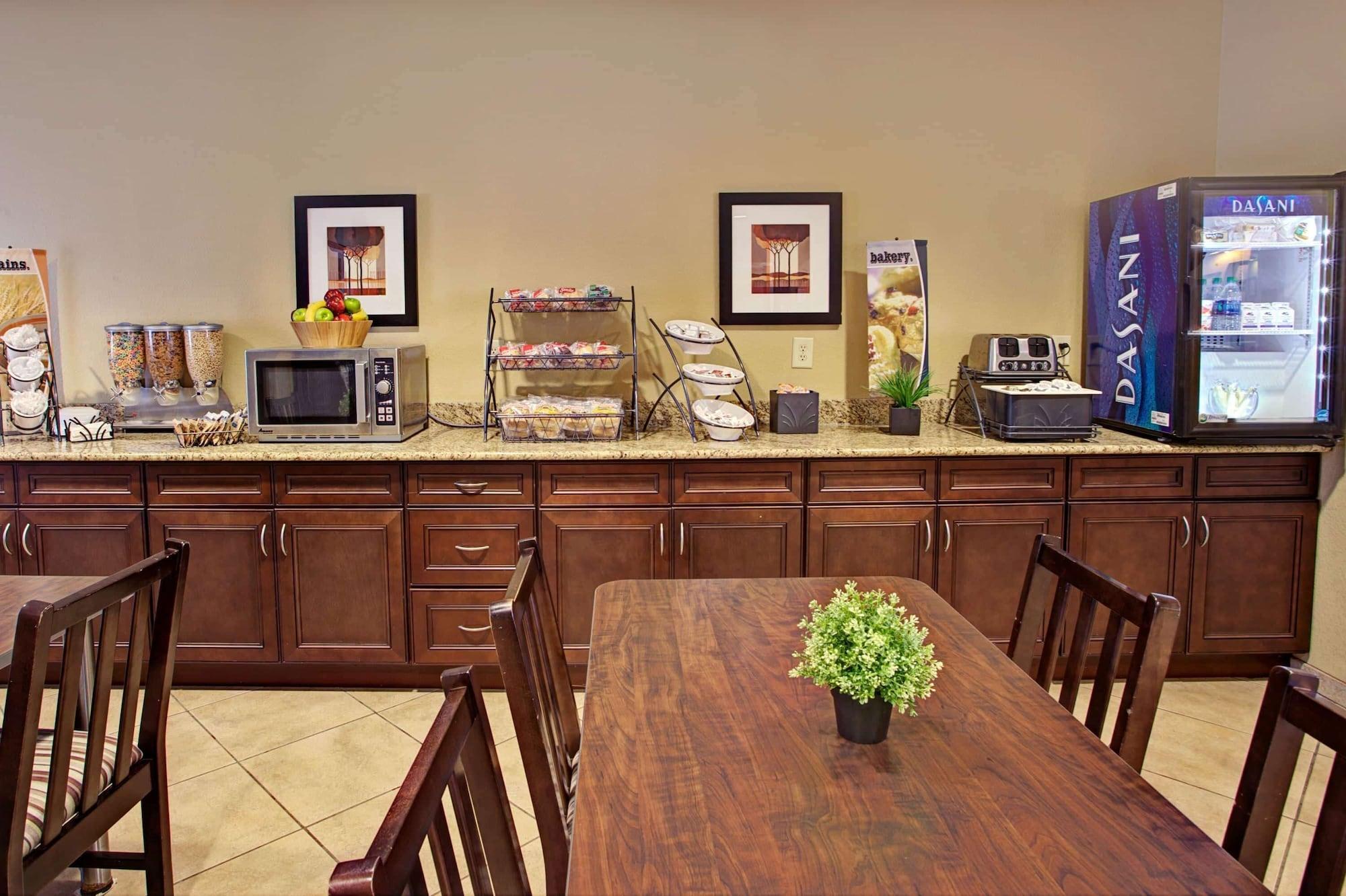 Restaurant Microtel Inn & Suites by Wyndham Cartersville