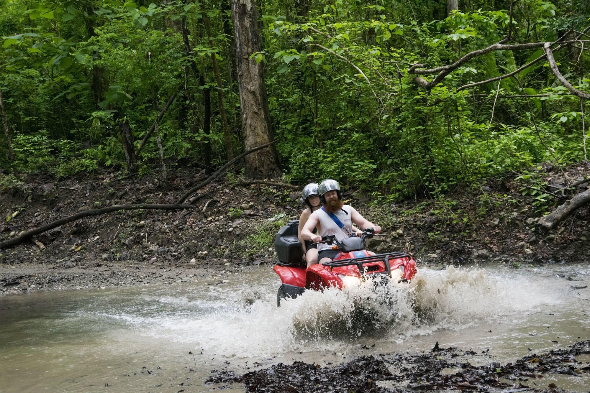 Instalaciones Recreativas Hotel Vista De Olas