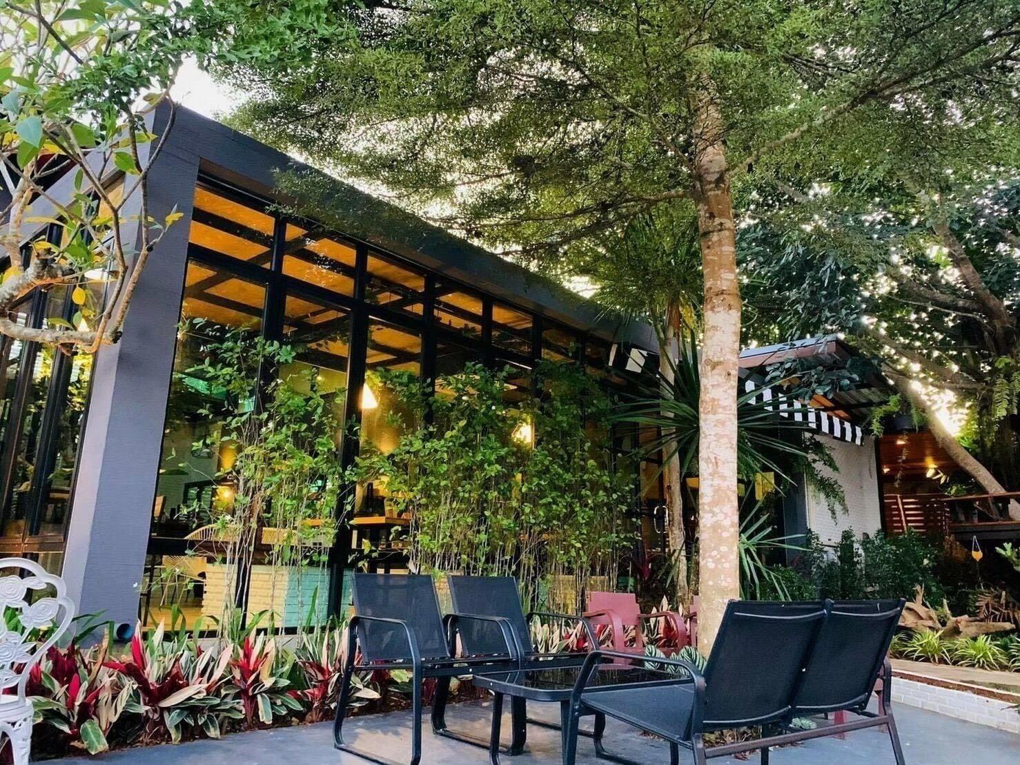 Restaurant Baansuan Leelawadee Resort Nan