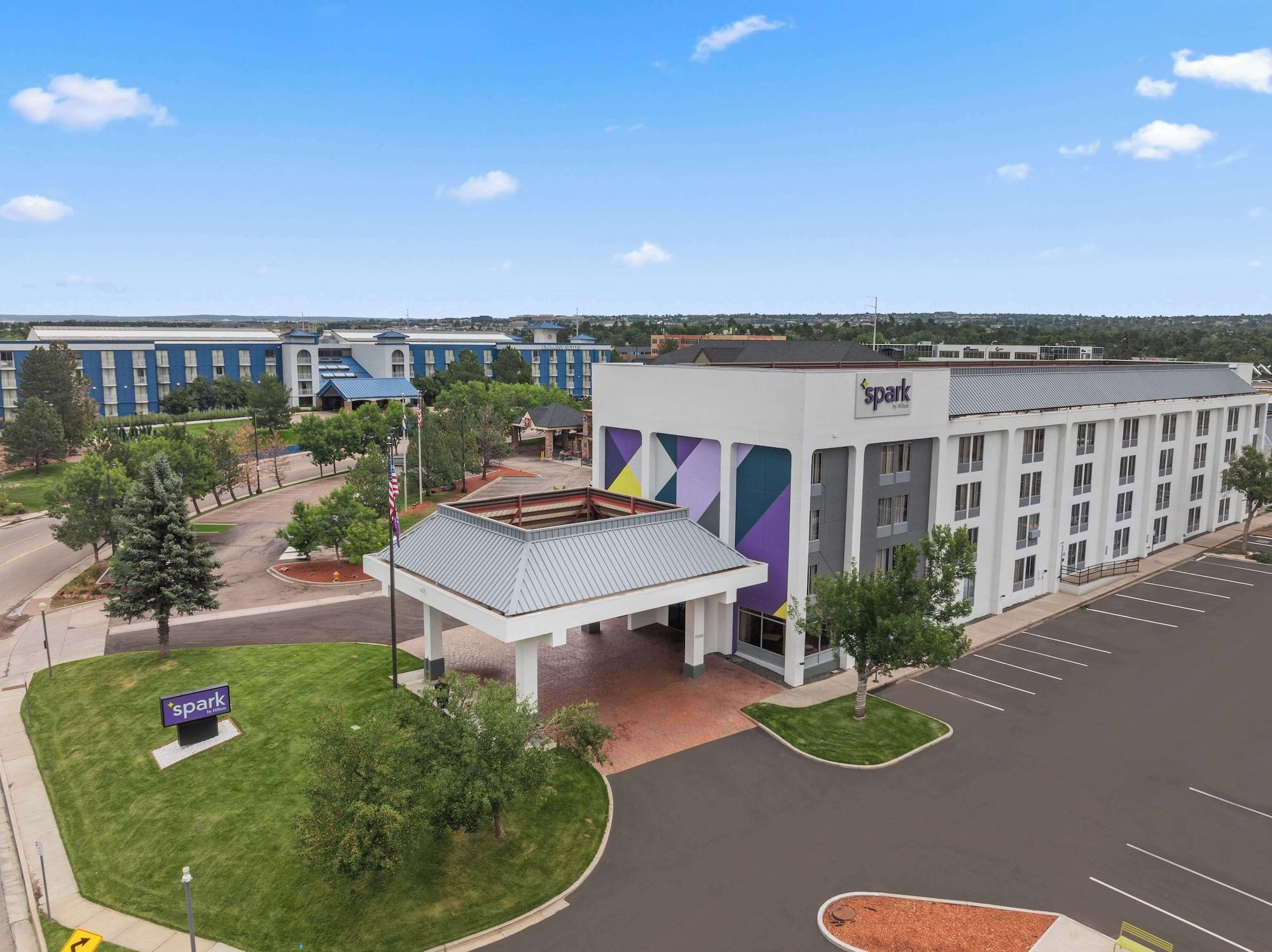 Vista Exterior Spark by Hilton Colorado Springs I 25 Central