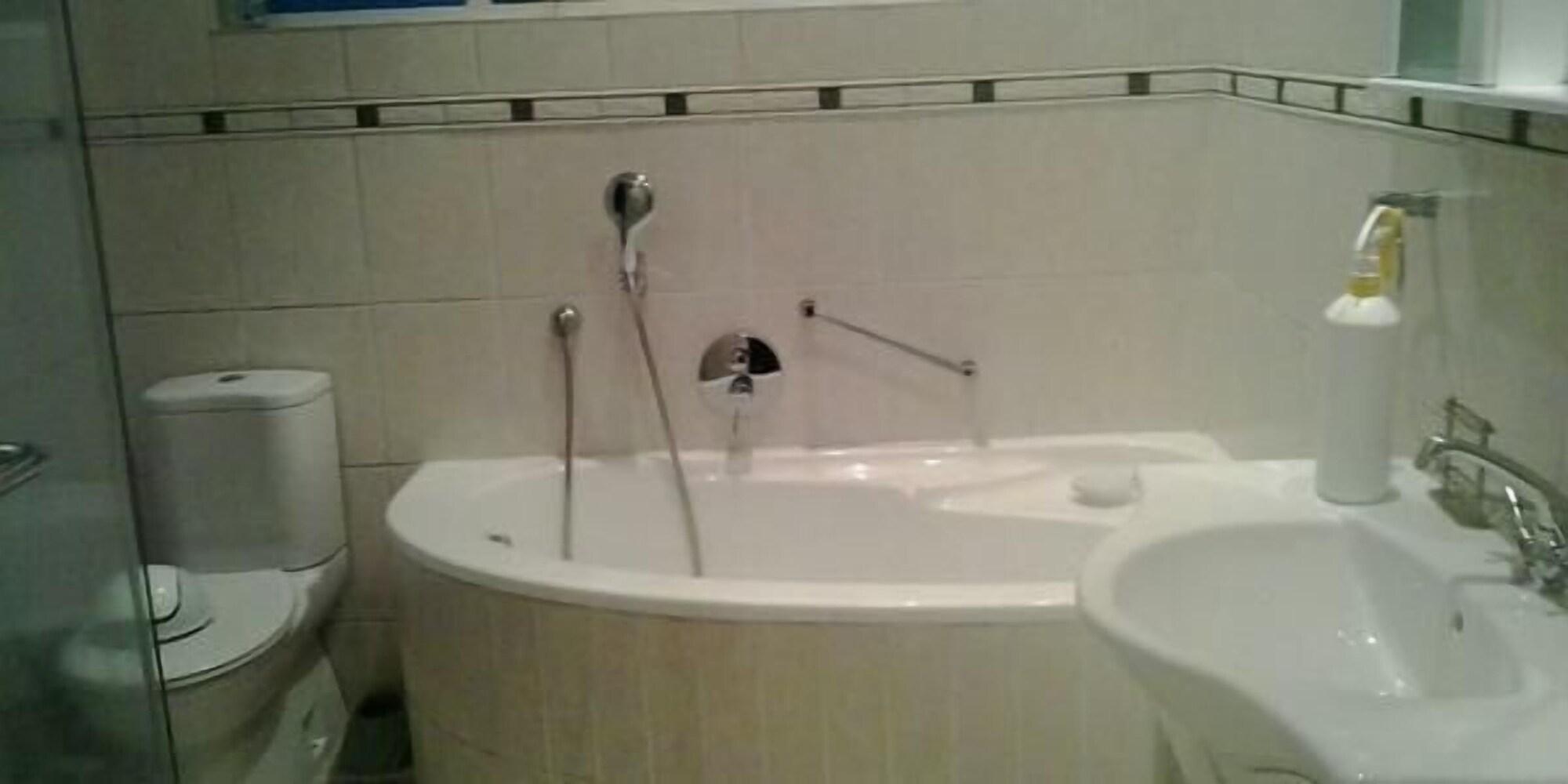 Equipamiento de Habitación Flintstones Guest House Durban