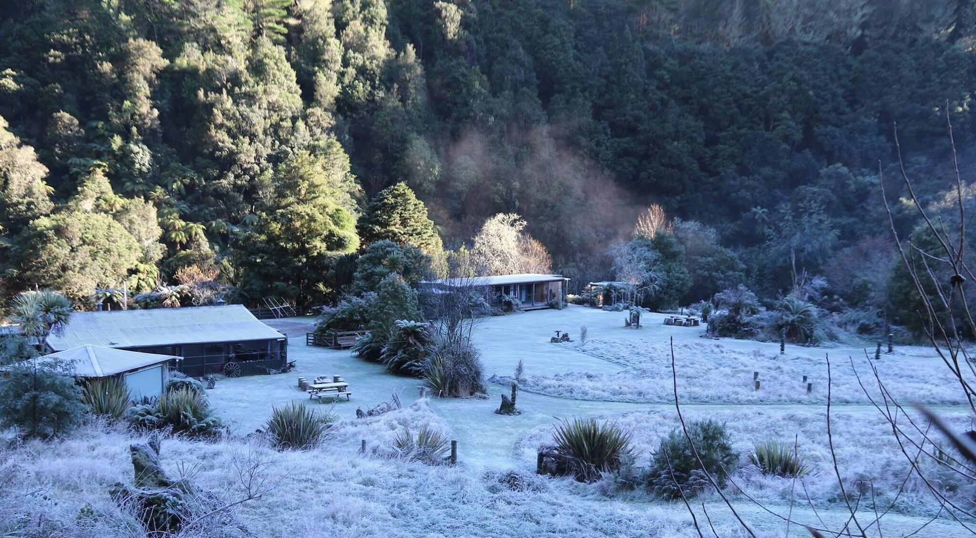 Vista Exterior Blackfern Lodge