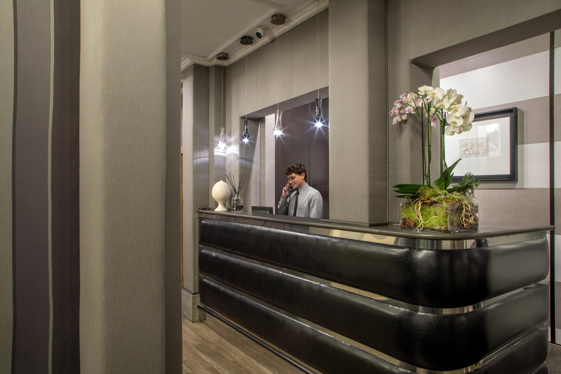 Vista Lobby Hotel Royal Court