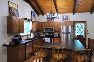 Alquiler Vacacional - Loose Moose Lodge – Family chalet, walk to Story Land!