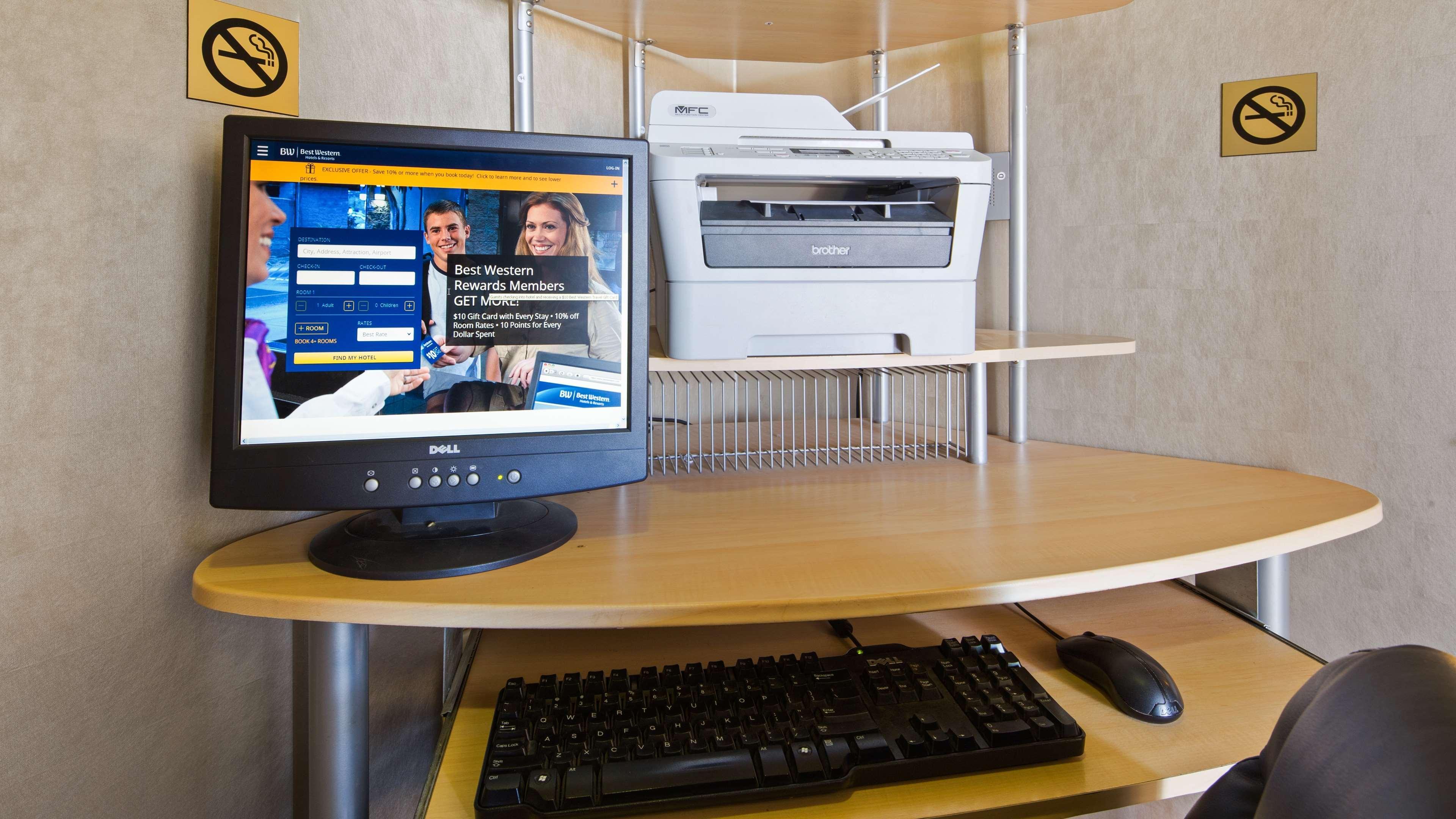 Centro de Negocios Surestay Plus By Best Western Quanah