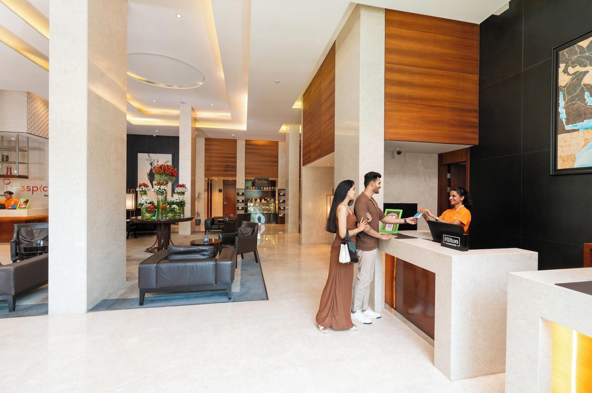 Vista Lobby Doubletree By Hilton Pune - Chinchwad