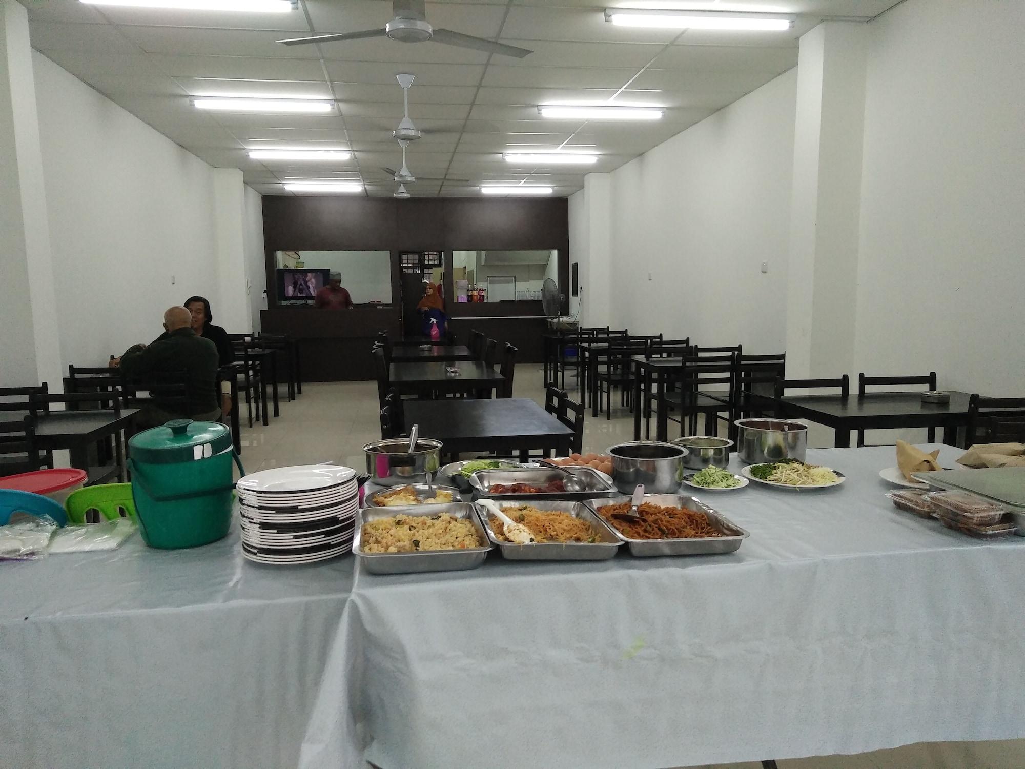 Bar/Salón Diyana Budget Hotel - Hostel