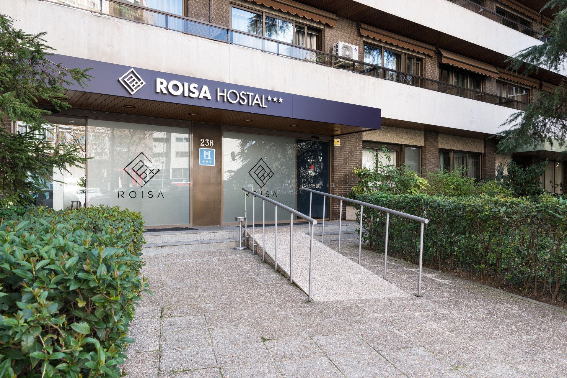 Vista Exterior Roisa Hostal Boutique