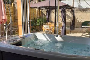 Alquiler Vacacional - Gîte Le Suquet in the heart of Lambesc near the Pont Royal golf course