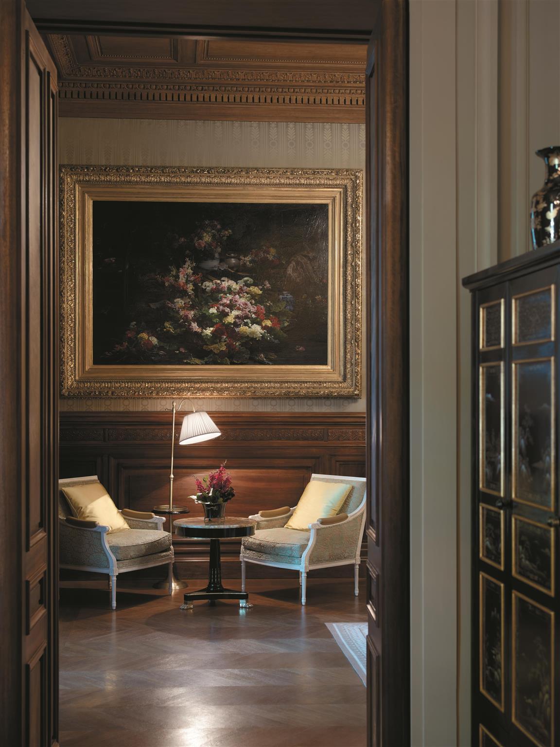 Hotel Shangri-La Hotel Paris