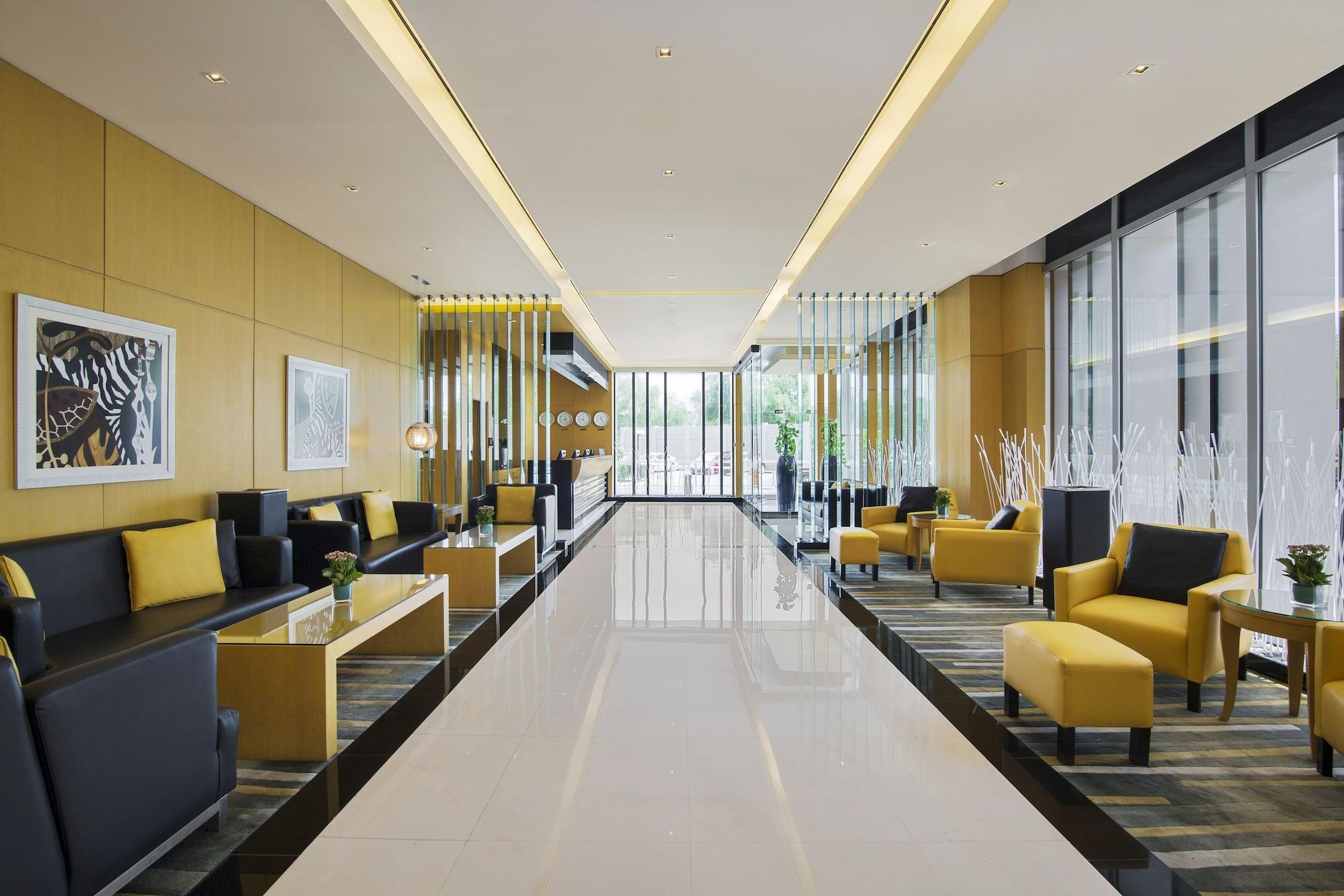 Vista Lobby Hala Arjaan by Rotana