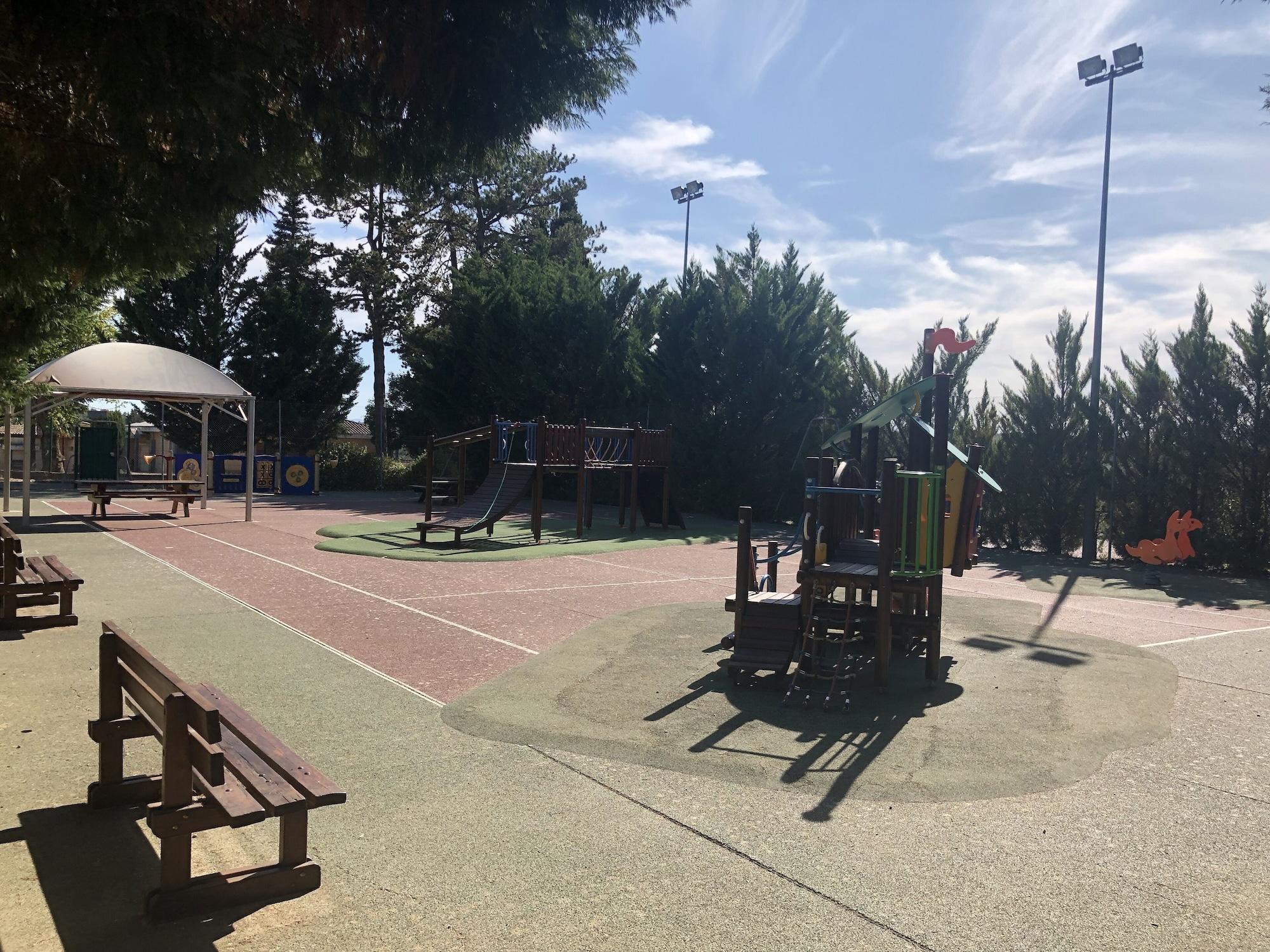 Instalaciones Recreativas Chambres d'Hotes Les Ferrages