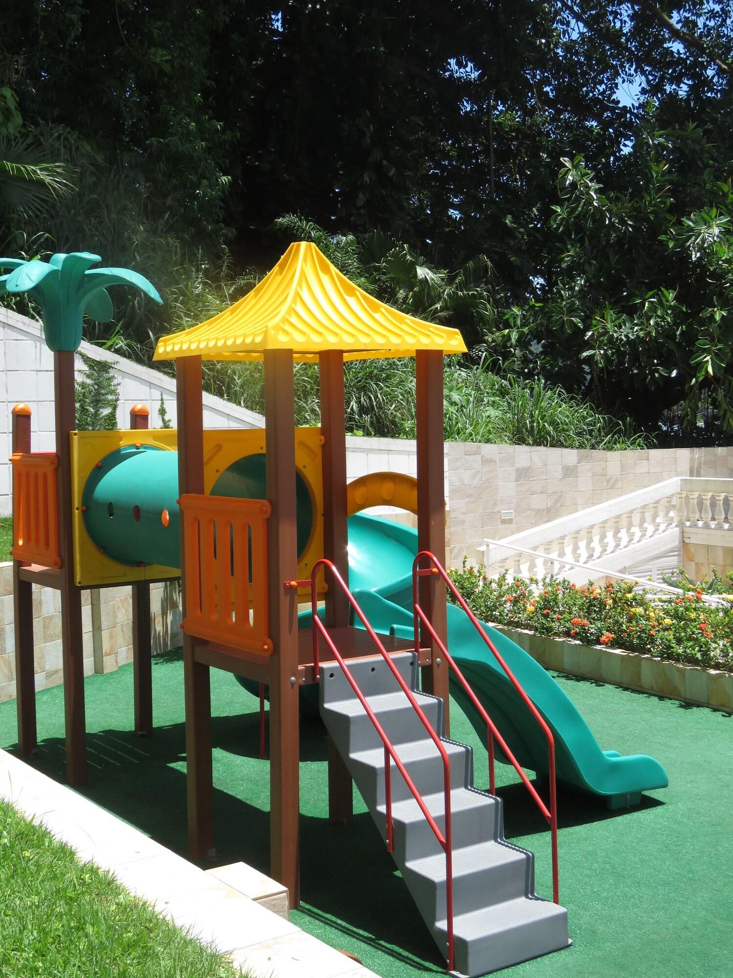 Instalaciones Recreativas Ilha Porchat Hotel