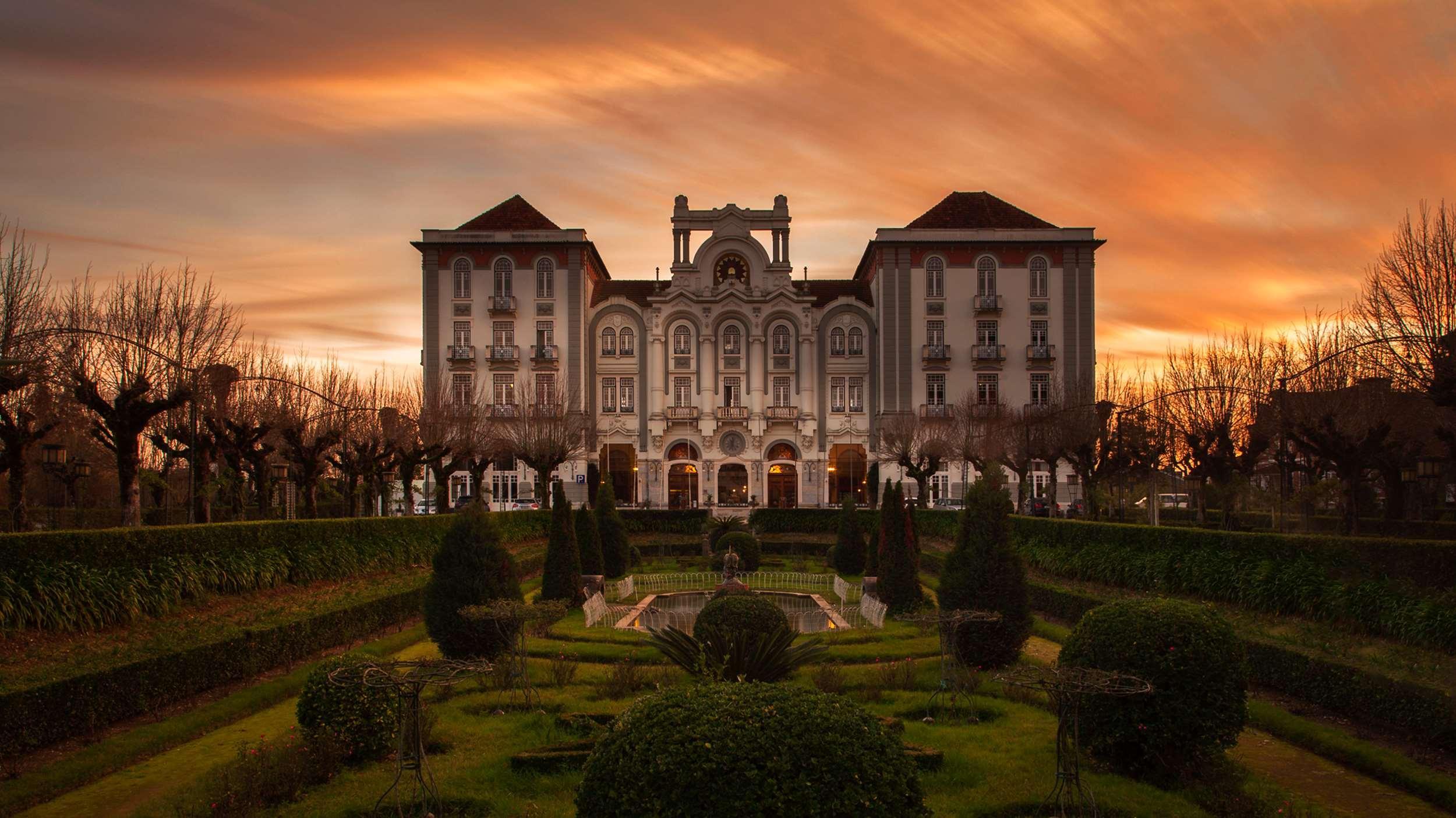 Vista Exterior Curia Palace Hotel & SPA