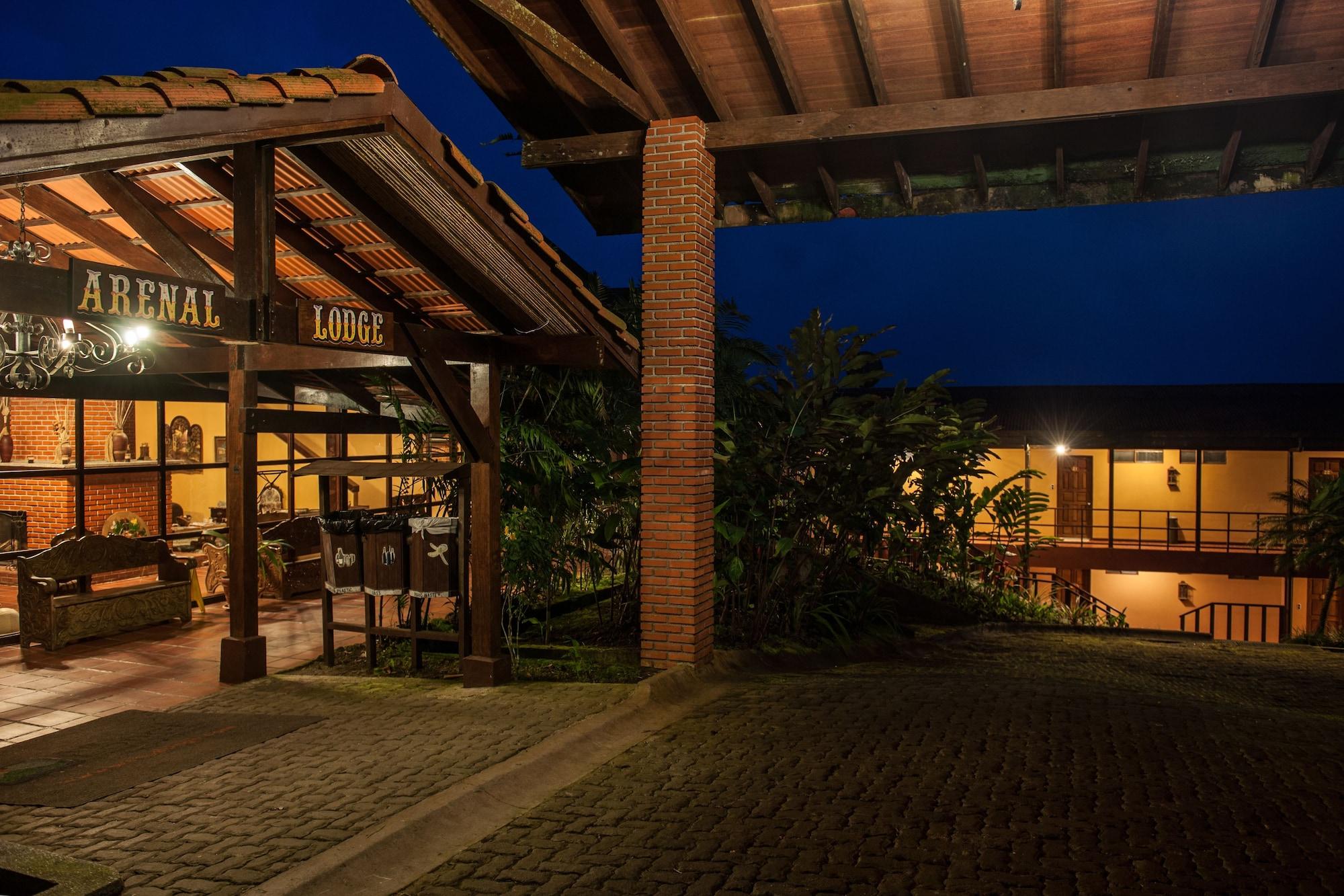 Vista Exterior Hotel Arenal Lodge