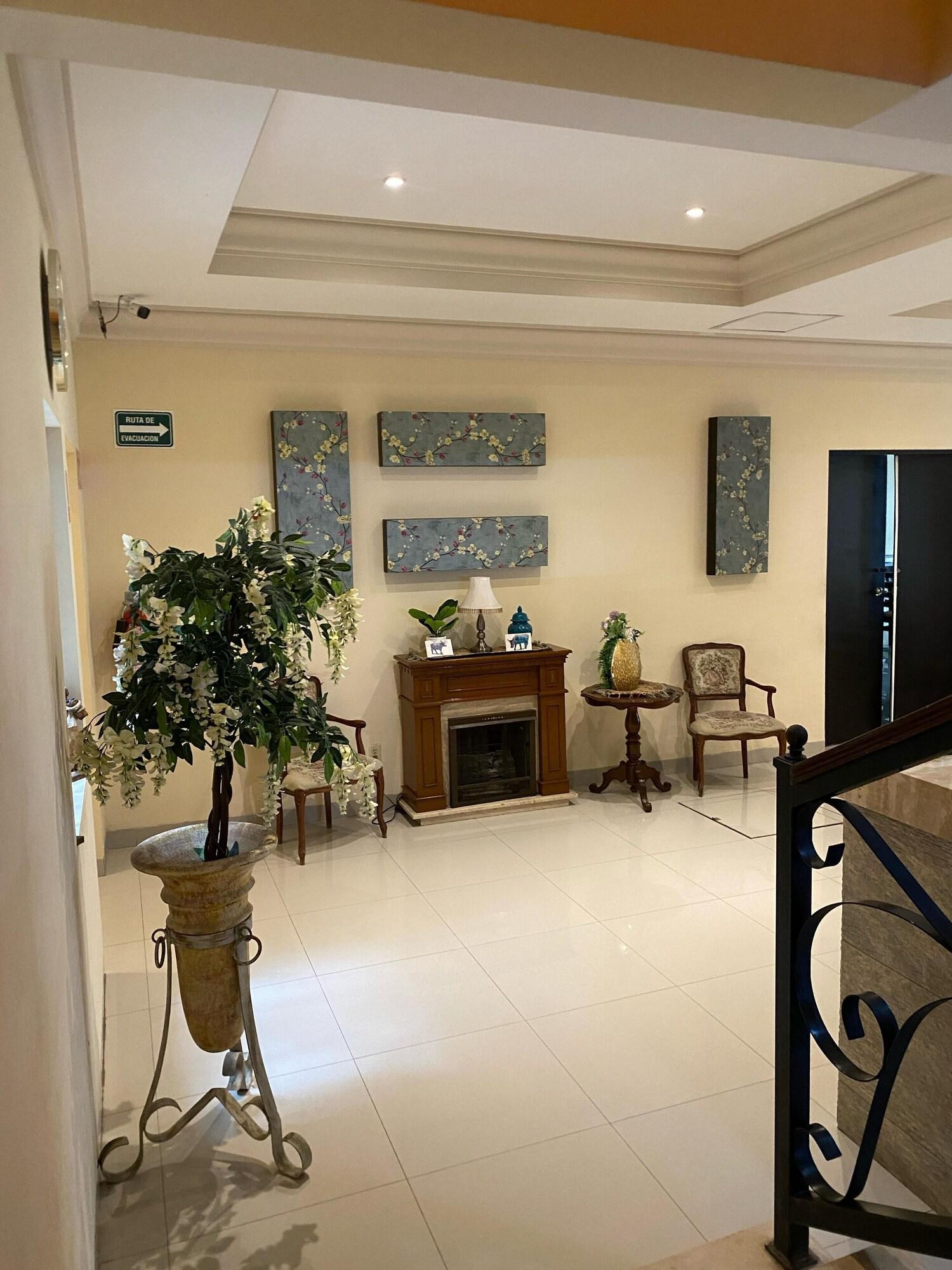 Vista Lobby Hotel Plaza Express