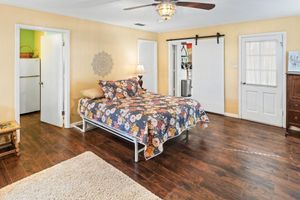 Alquiler Vacacional - Timber View Retreat-Large 4 BR close to shopping & restaurants in NE Longview