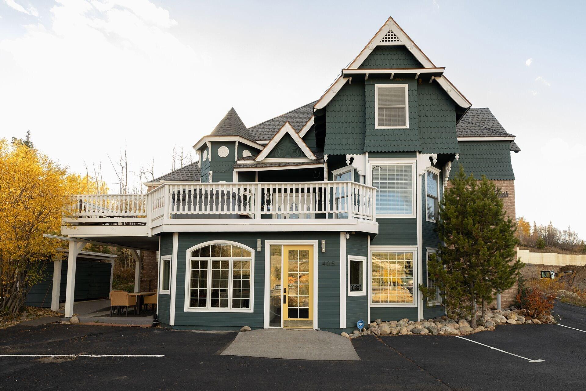 Vista Exterior Winter Park Chateau