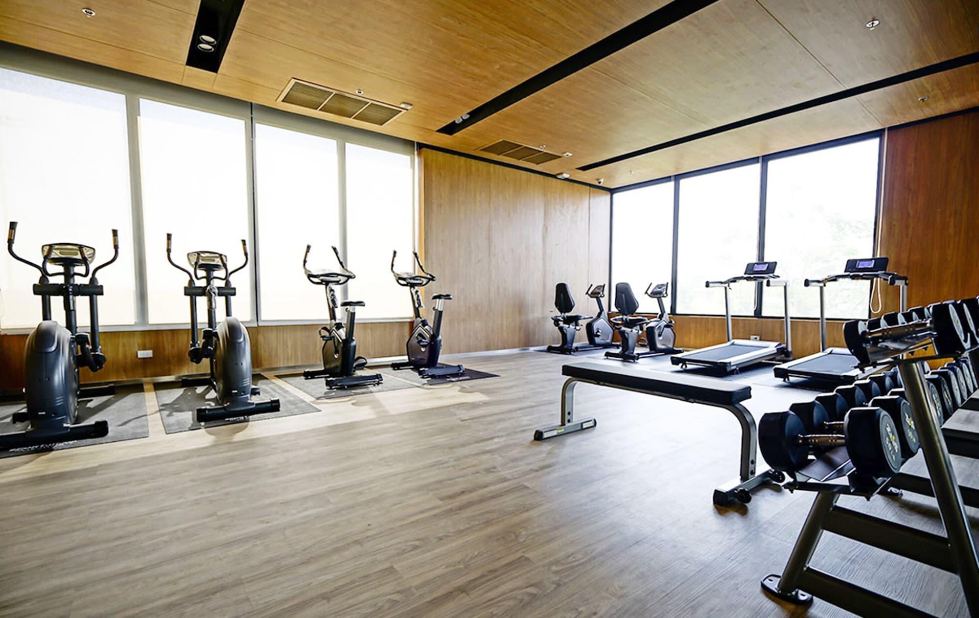 Gimnasio SureStay by Best Western Bangkok Ramintra