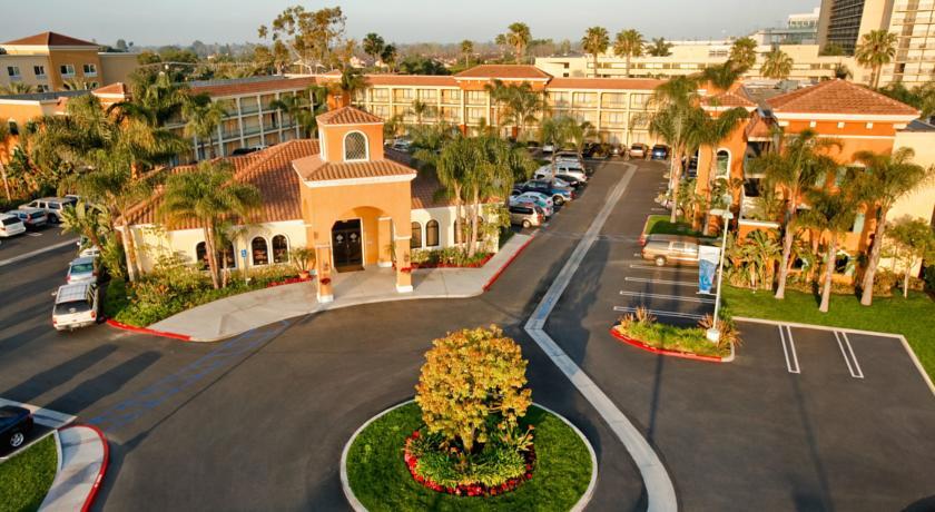 Instalaciones Recreativas Cortona Inn & Suites Anaheim Resort