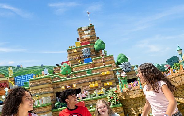 SUPER NINTENDO WORLD™