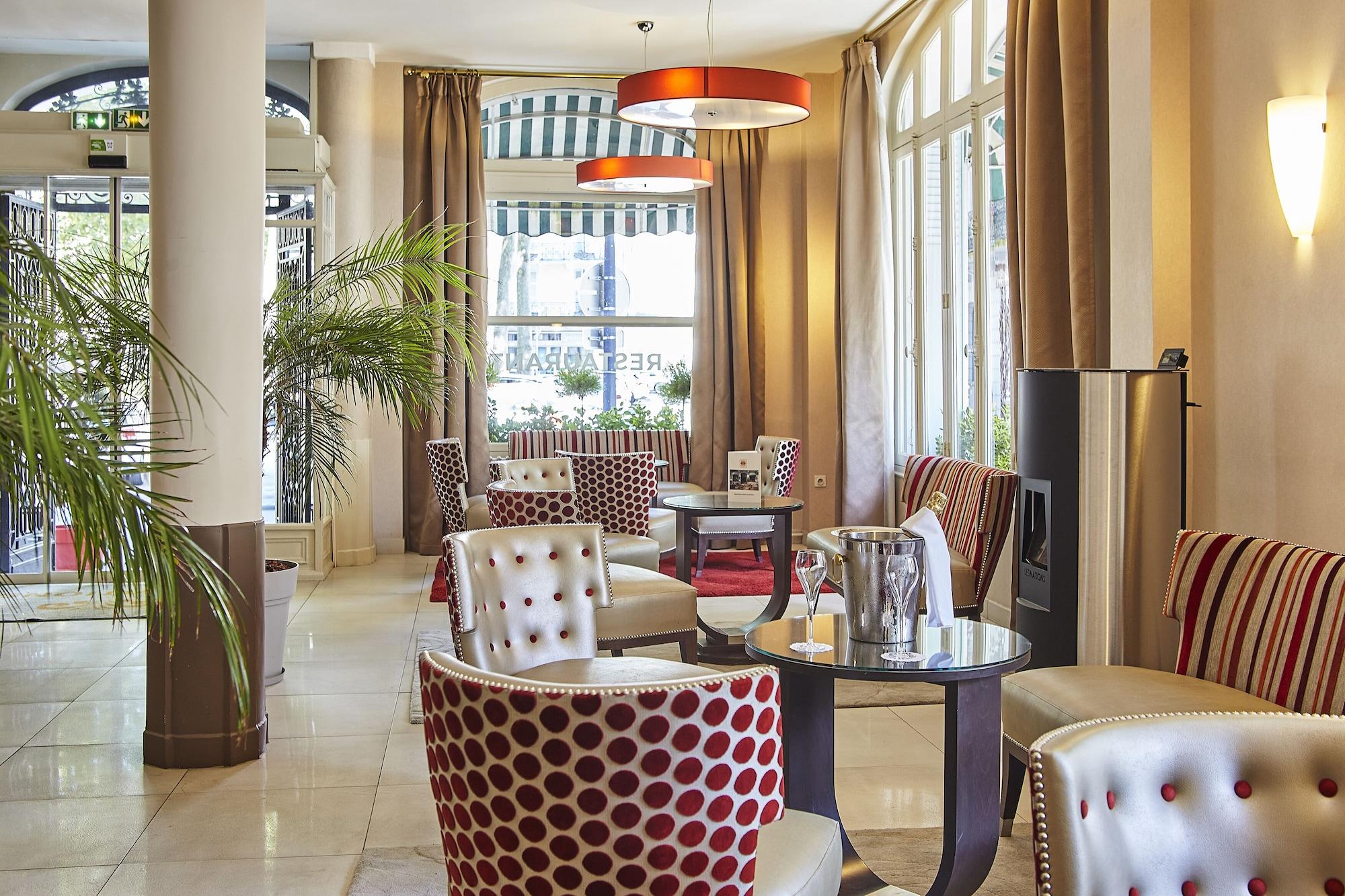 Bar/Salón Hôtel Les Nations The Originals Boutique VICHY
