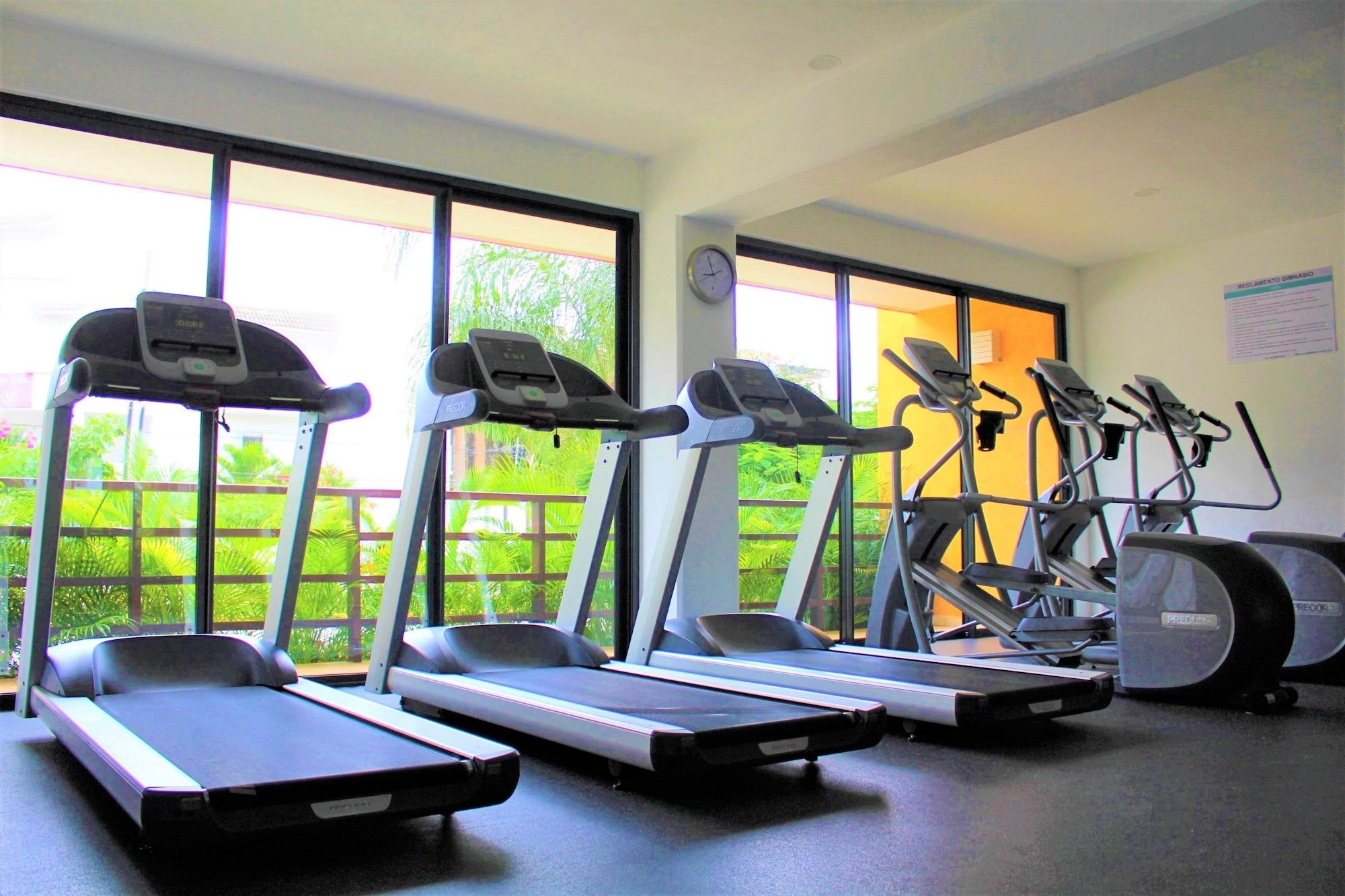 Gimnasio Amazing 2BR PH steps distance from 5th Av by Happy Address