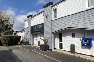 Alojamiento - Ostal Pau Université - Sure Hotel Collection by Best Western