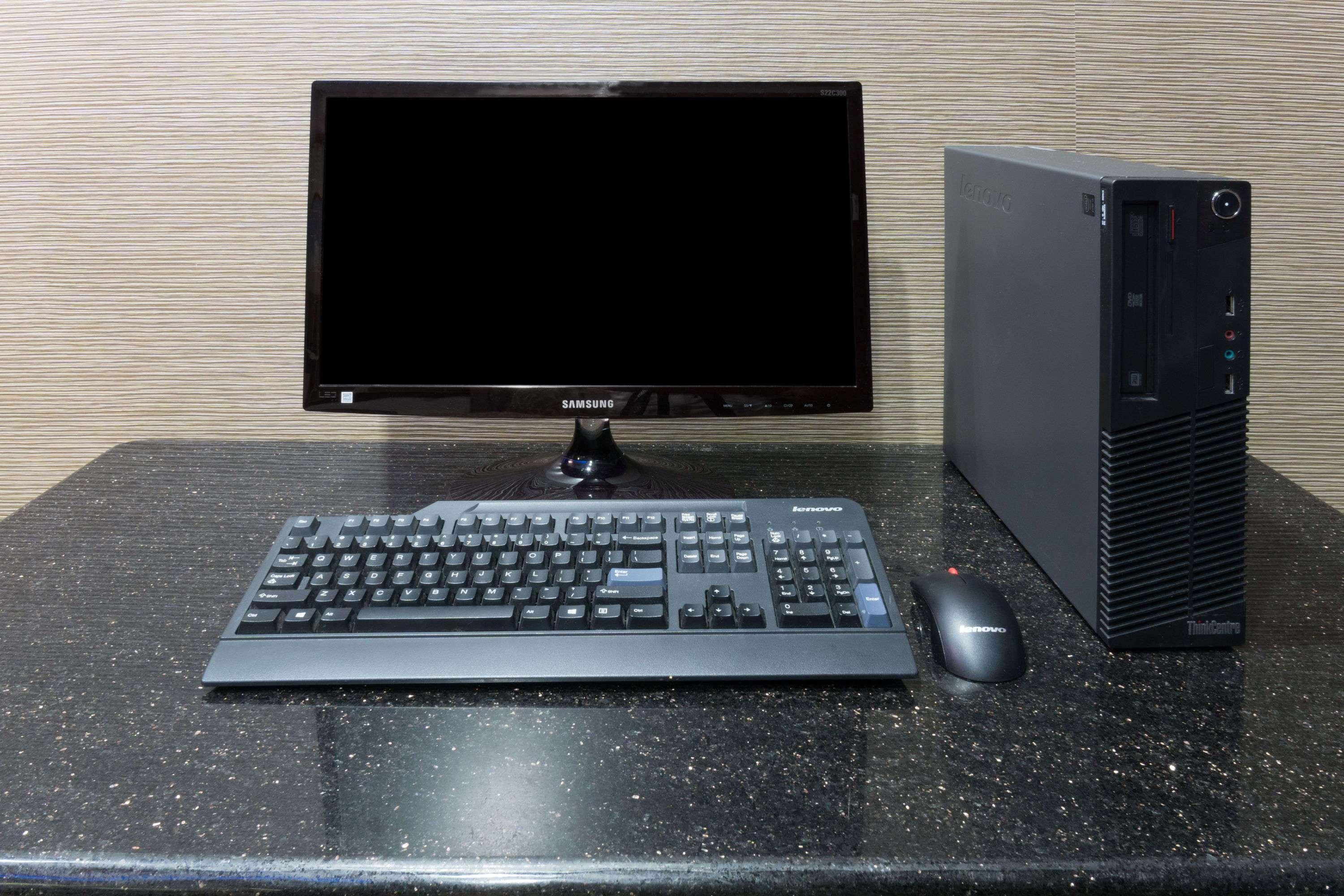 Centro de Negocios Super 8 by Wyndham San Antonio Near Fort Sam Houston