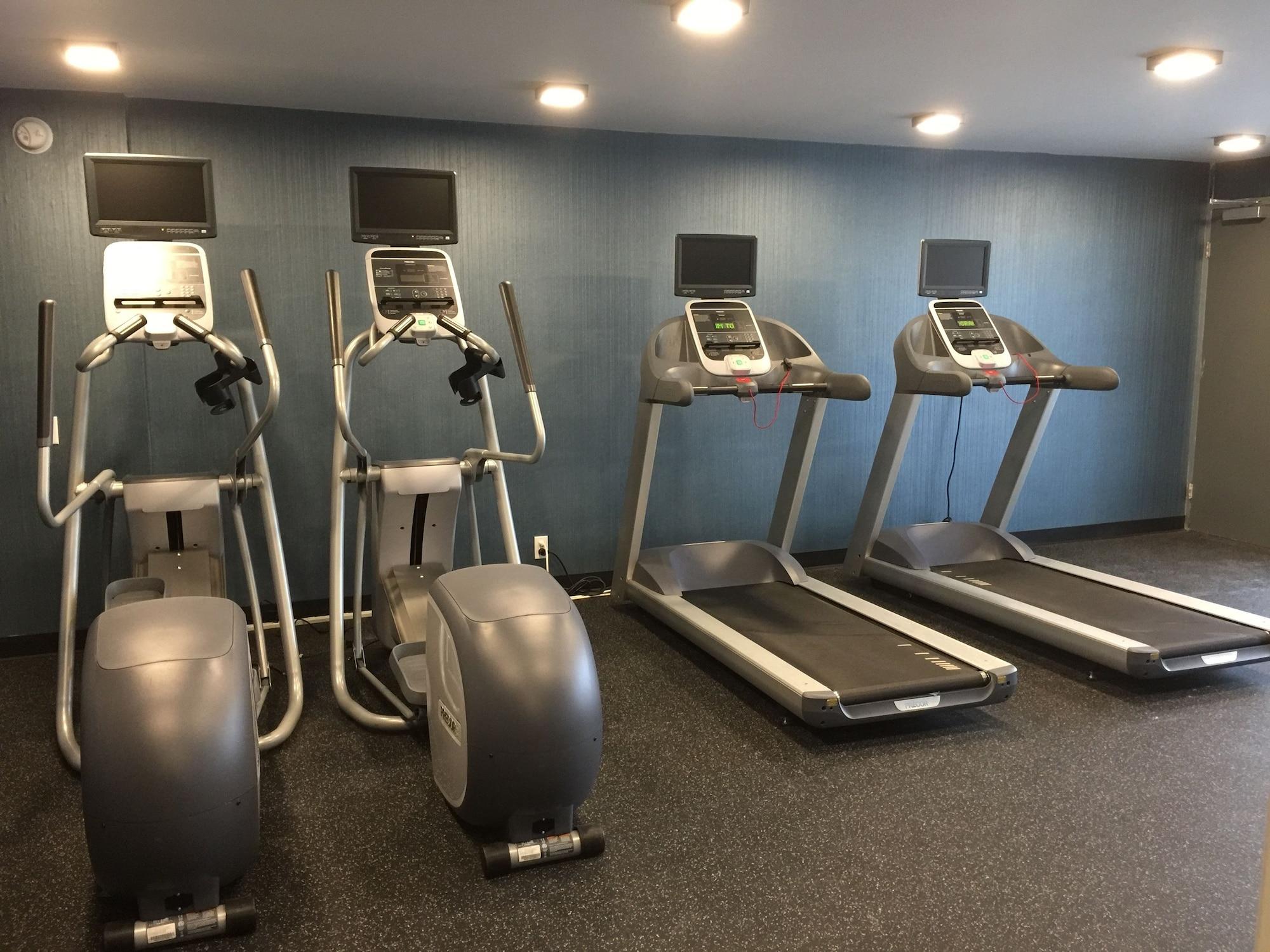 Gimnasio Radisson Hotel Oakland Airport
