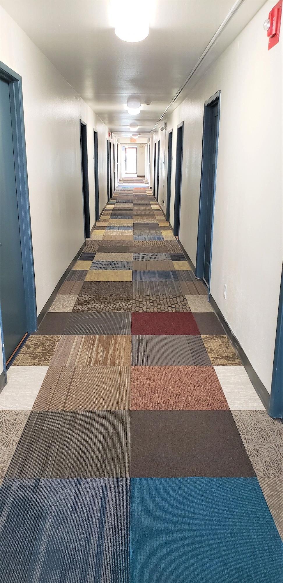 Varios Americas Best Value Inn East Peoria