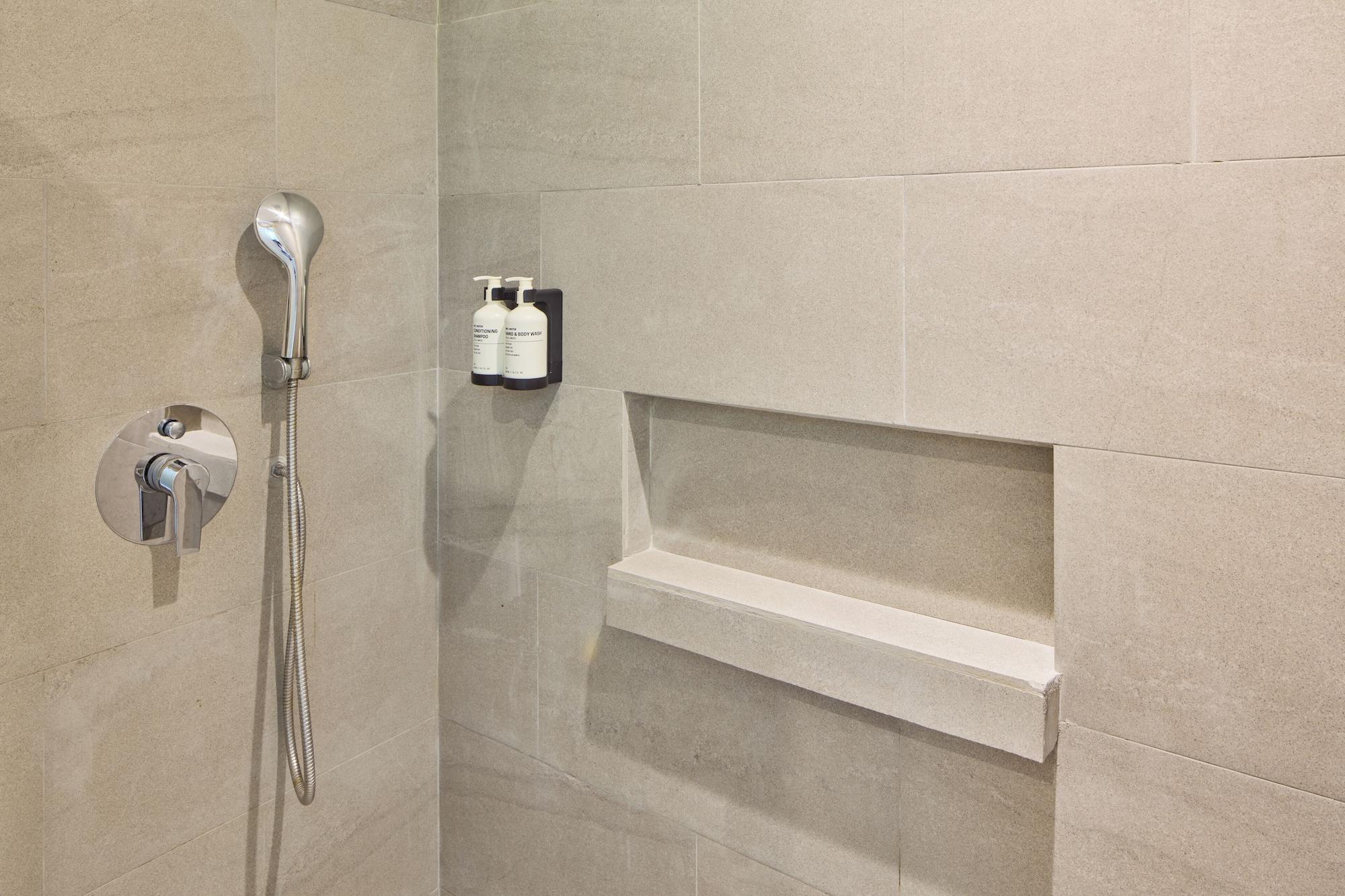 Equipamiento de Habitación Go Hotels Plus Bacolod Newly Renovated