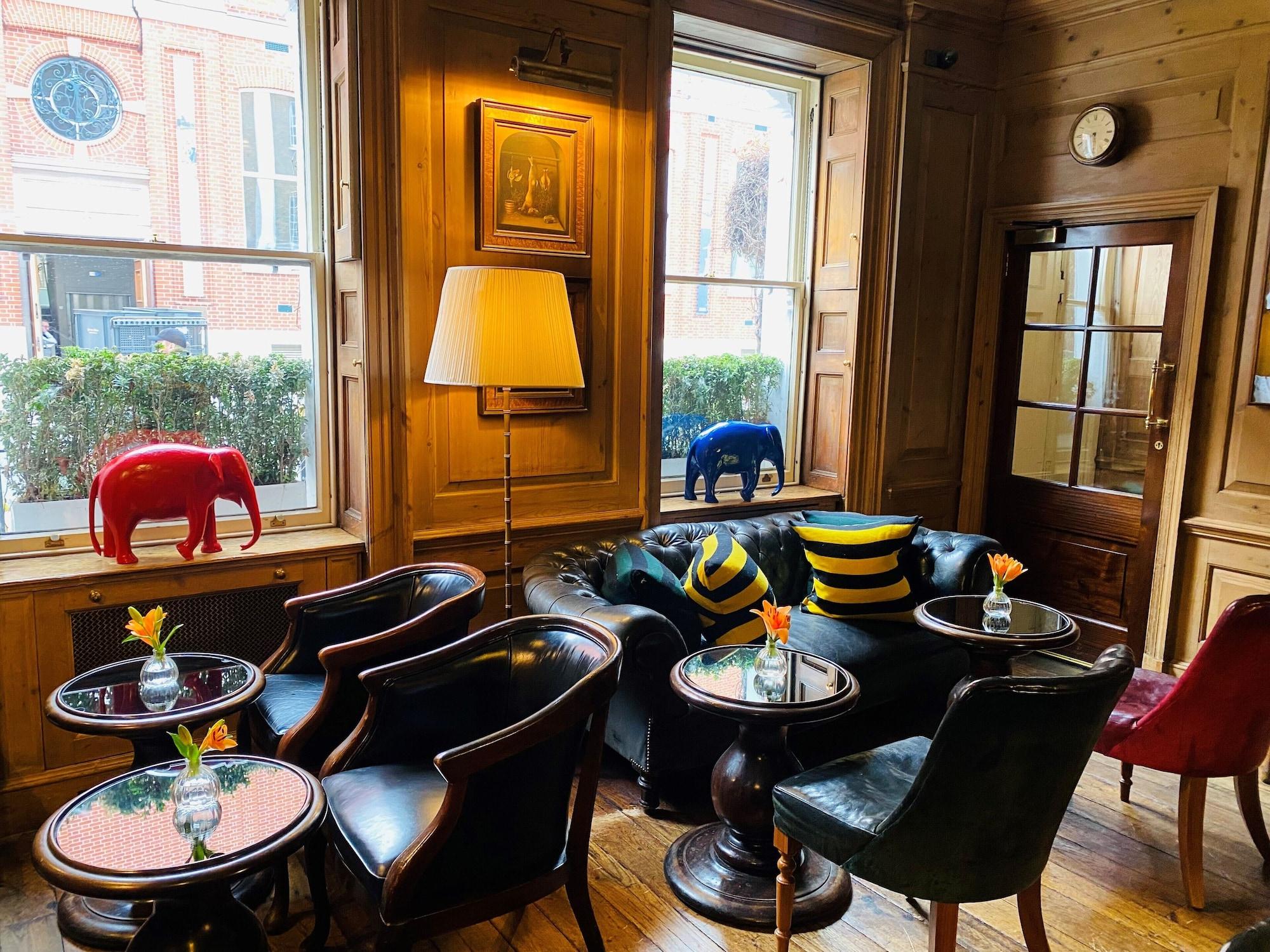 Bar/Salón Durrants Hotel