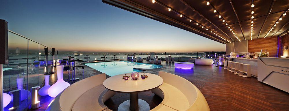 Bar/lounge Doubletree by Hilton Istanbul Moda