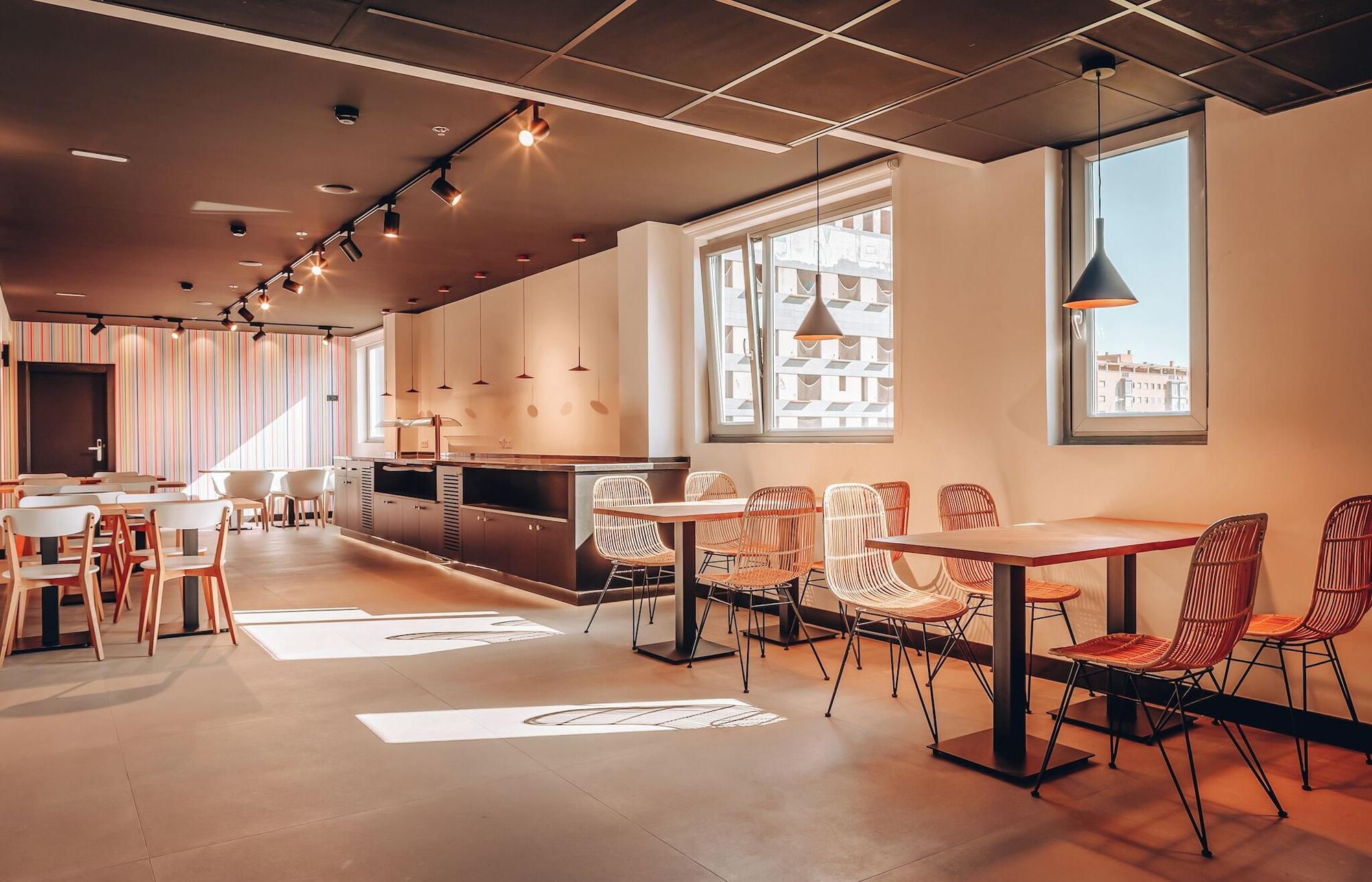 Restaurant Vertice Roomspace Madrid