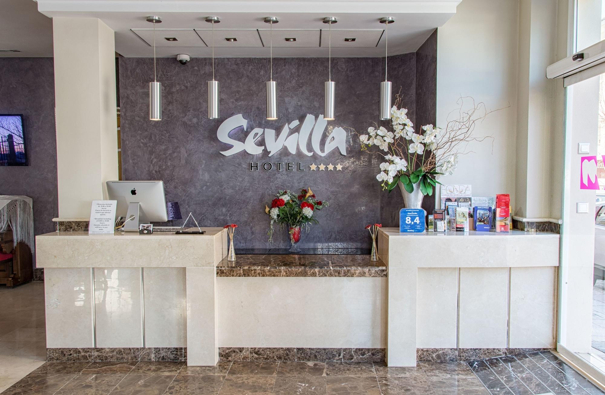 Vista Lobby Hotel Sevilla