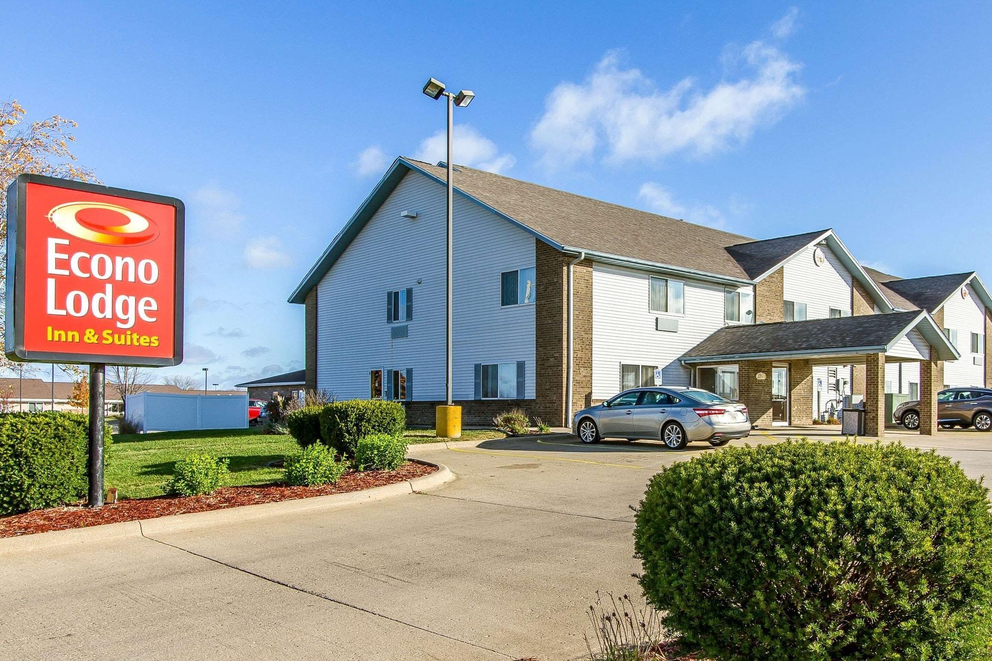 Vista Exterior Econo Lodge Inn & Suites Pekin - Peoria Area