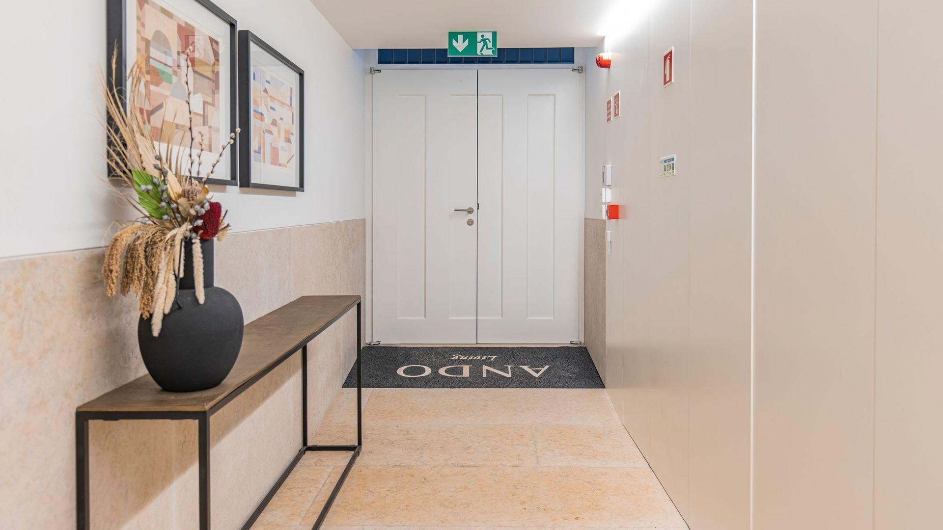 Vista Lobby Ando Living Douradores House