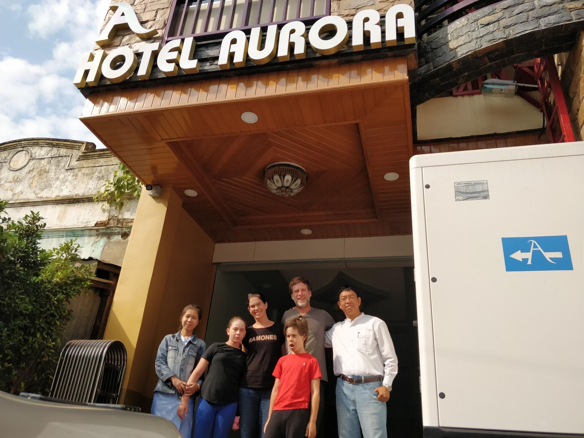 Vista Exterior Hotel Aurora