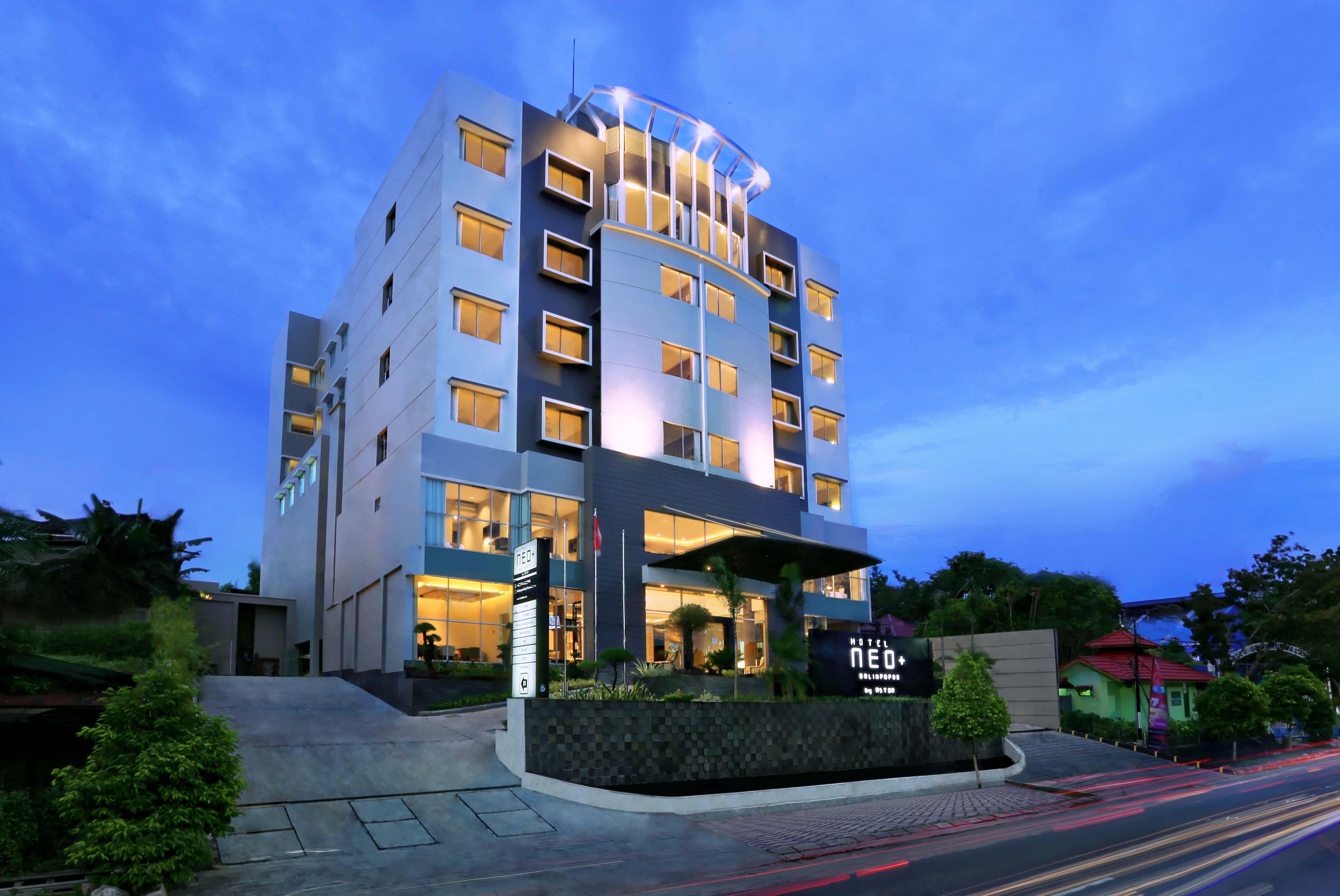 Vista Exterior Hotel Neo+ Balikpapan by Aston